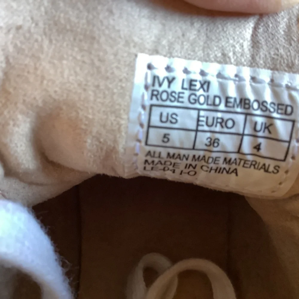 EUC Michael Kors Gold Embossed Ivy Lexie hi top‎ sneakers - Picture 9 of 13